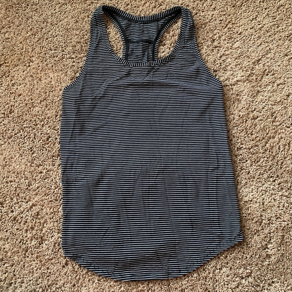 Lululemon love tank pleated